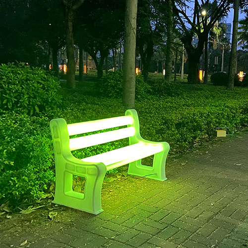Colorful Outdoor Furniture Glo - Kids Outdoor Bench avaliação e preço